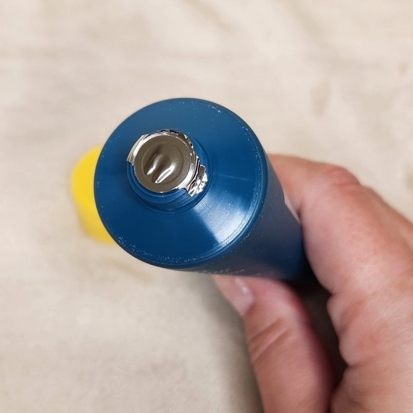 Oars + Alps Everyday Anti-Aging FAVE Moisturizer with SPF 37 - Picture 6 of 7